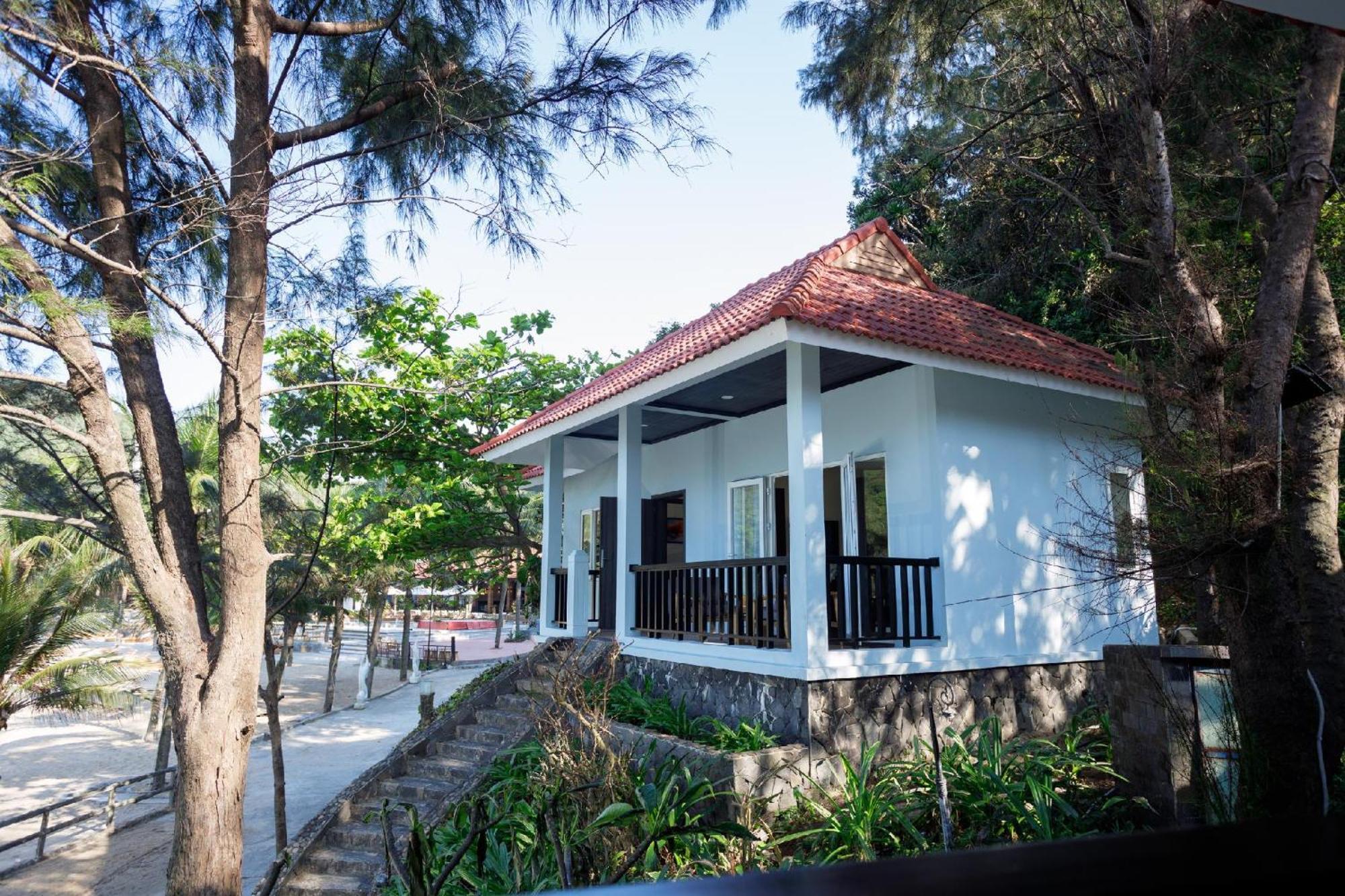 Bounce Beach Resort And Spa Da Nang Exterior foto